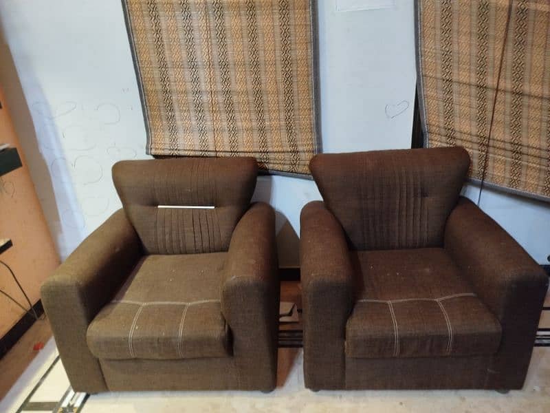 5 seater sofa set. Molty foam warranty 5 years 1