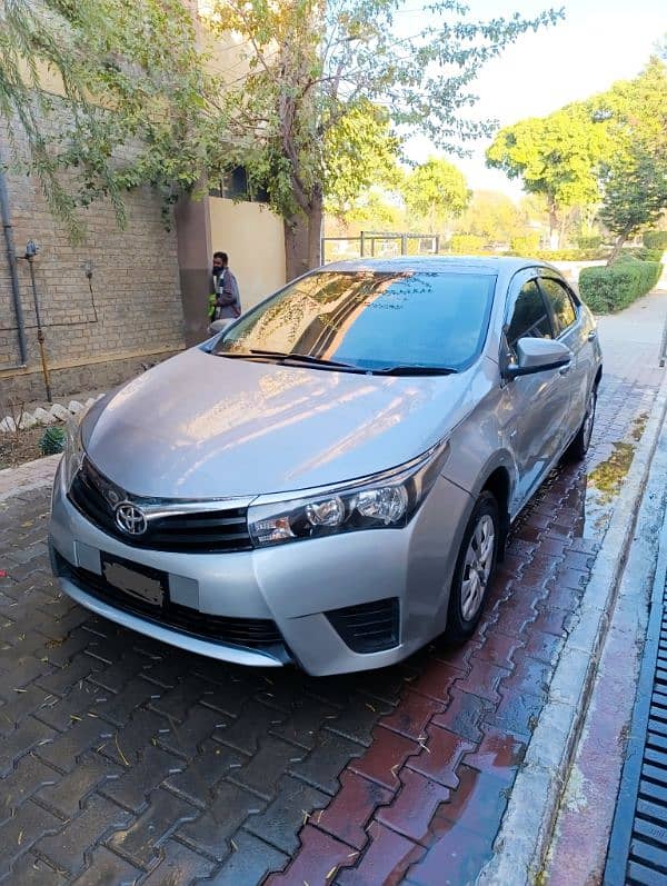 Toyota Corolla GLI 2015 1