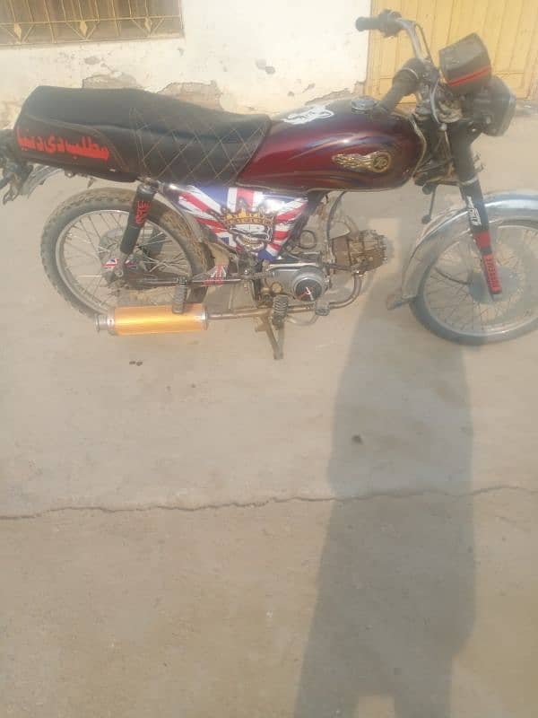 Dhoom bike 2012 model Pindi number decoments complete orignal tapy hai 1