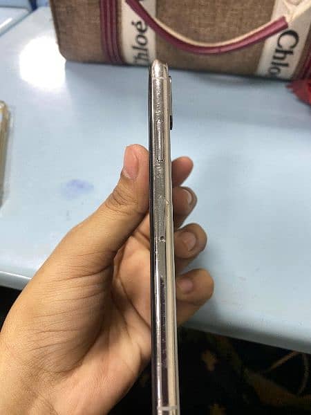 Iphone X 256 gb pta approved 4