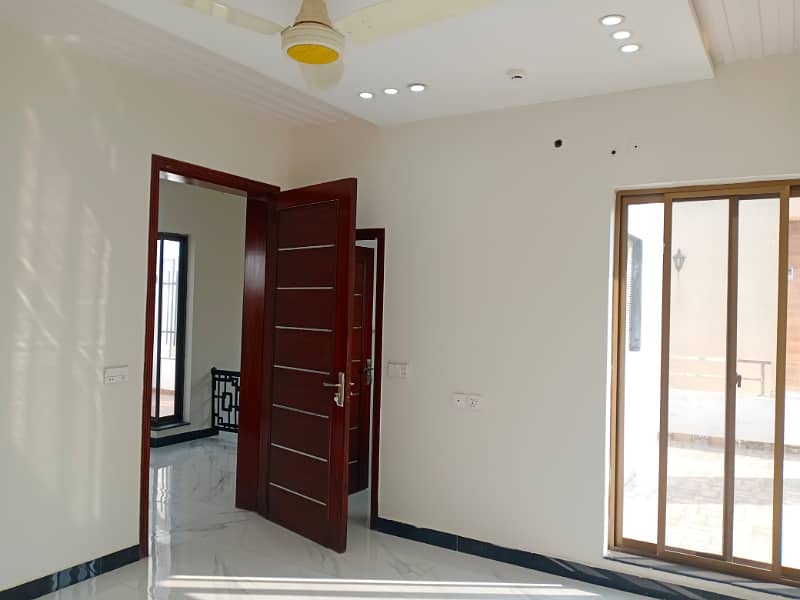 8 Marla Brand New House for rent in DHA phase 6 Lahore 18