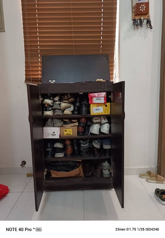 shoe rack 1