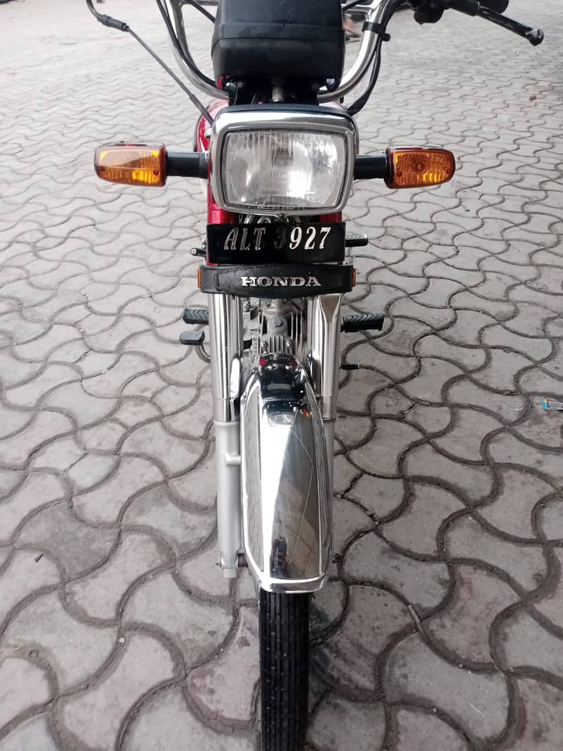 Honda CD 70 2022 model lush condition 0