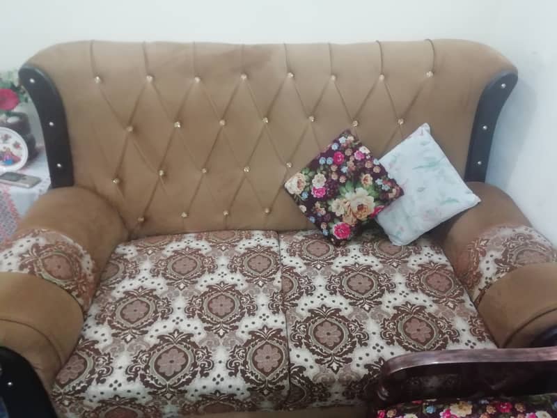 Sofa set only 45000 5