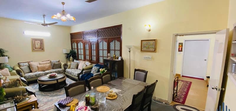 Double Storey House (10 Marla) For Sale In G9/4 5