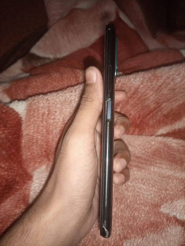 Infinix note 10 6/128 just like new 4