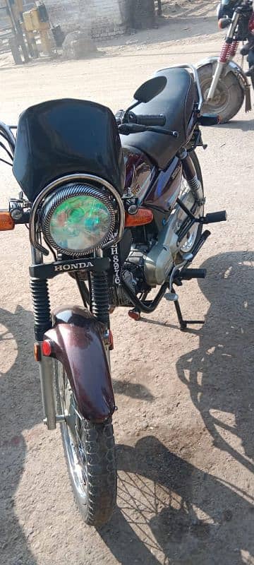 Honda 100 lovers nice condition 10