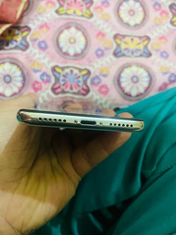 iphone X 64GB PTA proved 5