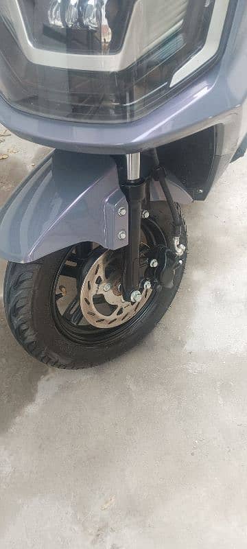 Scooty in excellent condition 0