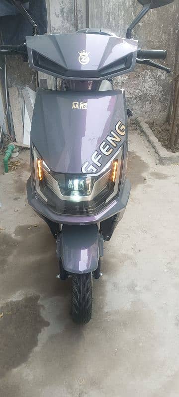 Scooty in excellent condition 16