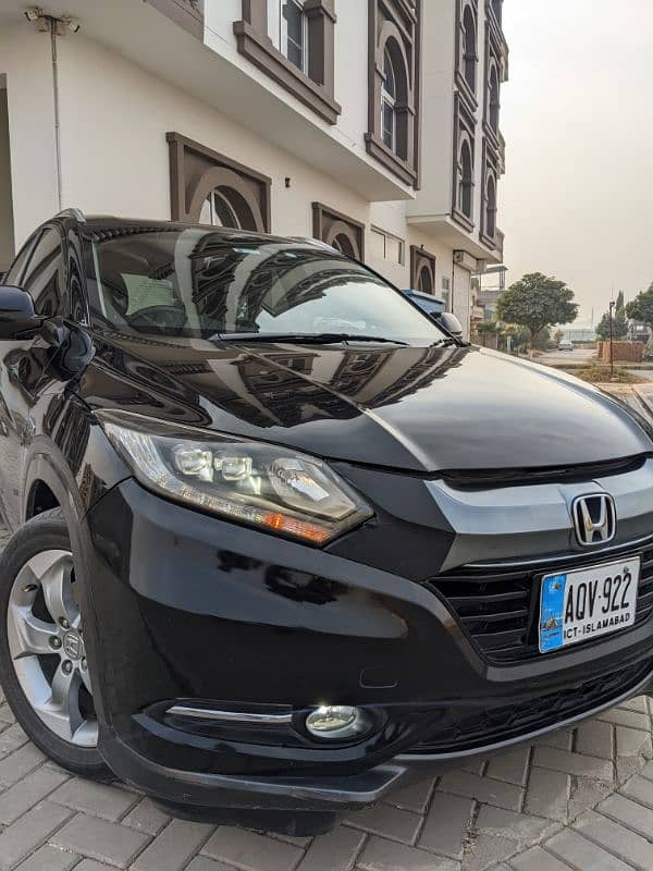 Honda Vezel X package 1