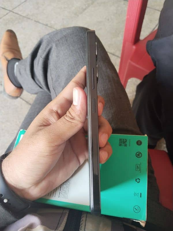 Infinix Note 30. . . lush condition 4