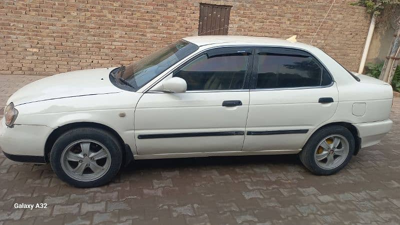 Suzuki Baleno 2004 9