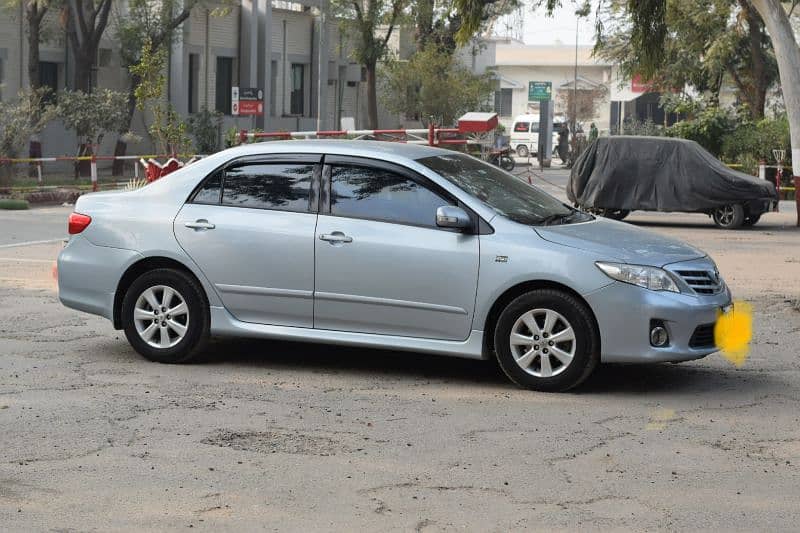 Corolla GLI Auto 1.6 (2013) 4