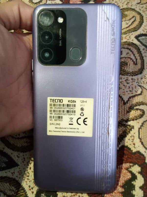 TECNO SPARK 8C 0