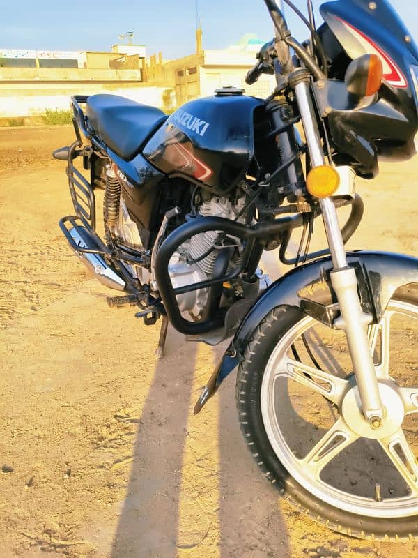 Suzuki 110 2022 3