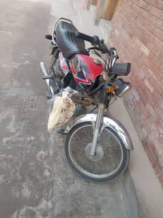 2018 model Honda cd70. new tyre. new Battery . Engine ok hy Urgent Sal