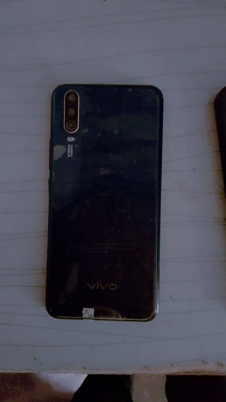 vivo y17 mobile all  dull sim pta approved 3