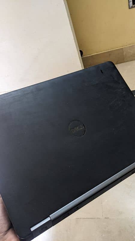 dell ultra book core i7 6th generation 8 256gb ssd 0