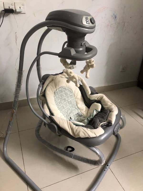 graco baby swing working condition slightly used call 03153157799 1