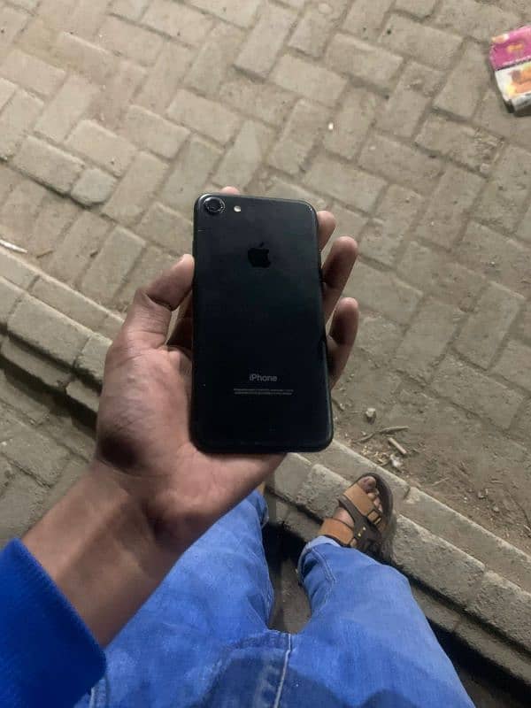 iphone 7 256 gb pta approved urgent sell 1