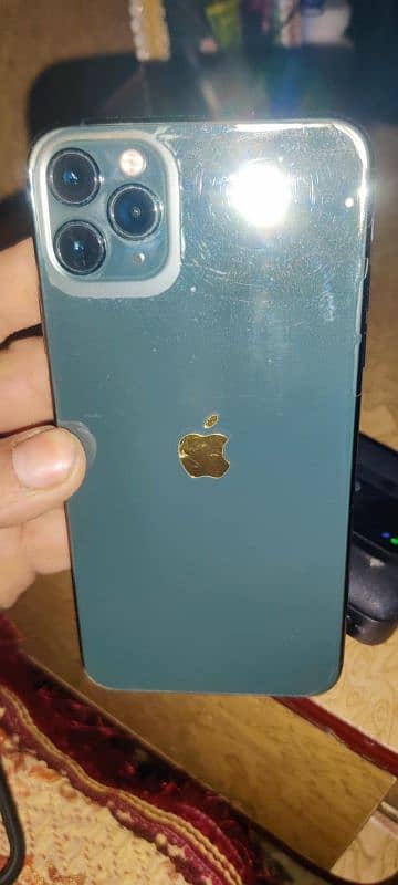 iphone 11promax moja tora saa pasa ke jarort hia 2