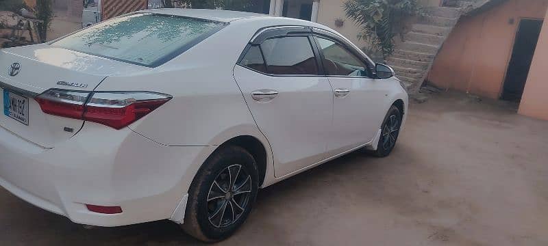 Toyota Corolla GLI 2018 9