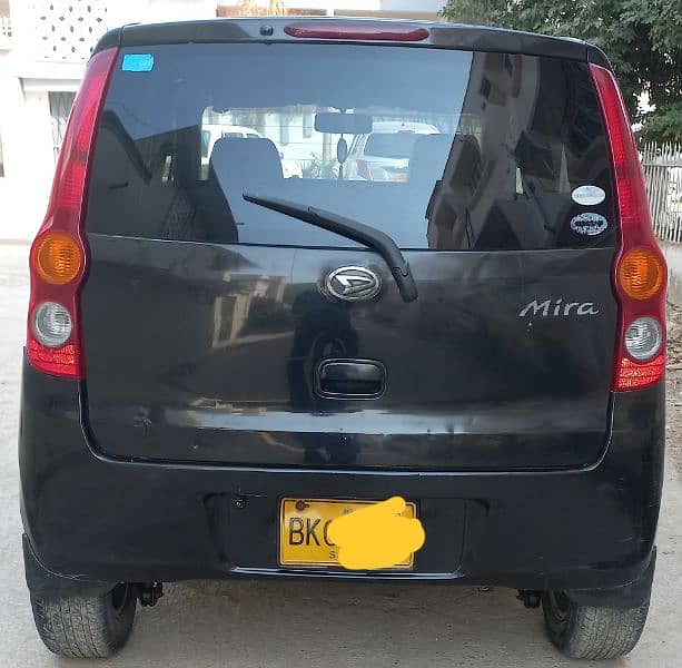 Daihatsu Mira 2011 reg 2017 1