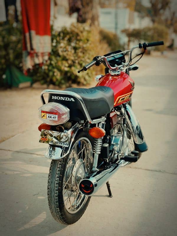 Honda 125 SE new condition 0