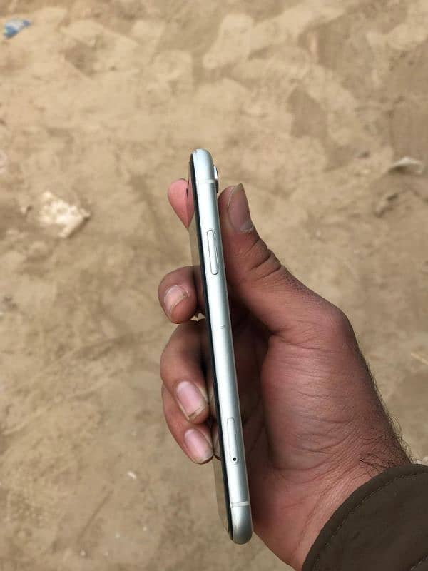 iphone XR non pta 3