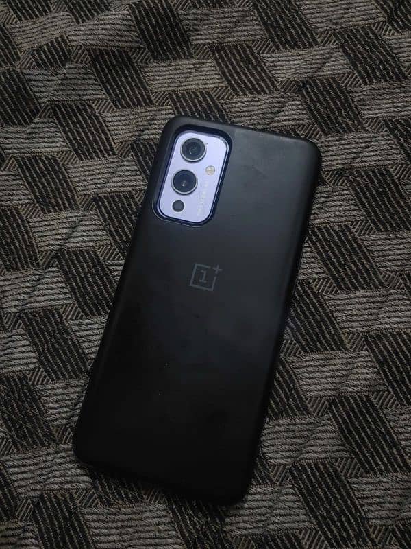 OnePlus 9 5g 8/128 1