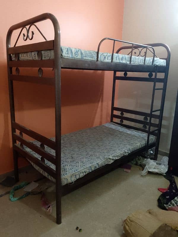 bunk bed 0