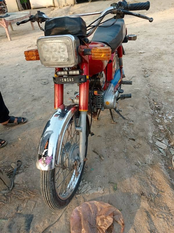 Yamaha bike model 2002 Quetta Number 1