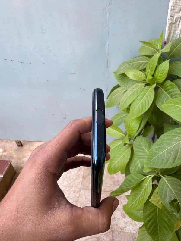 OPPO RENO 2F 7