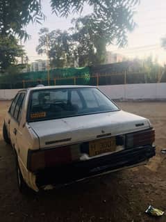 Nissan Sunny 1986