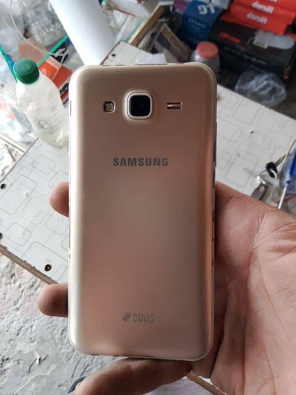 Samsung Galaxy J5 0