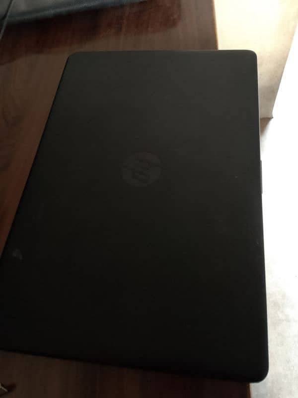 i7  7gen hp pavilion 8GB 128GB ssd 15 inch Touch screen 2