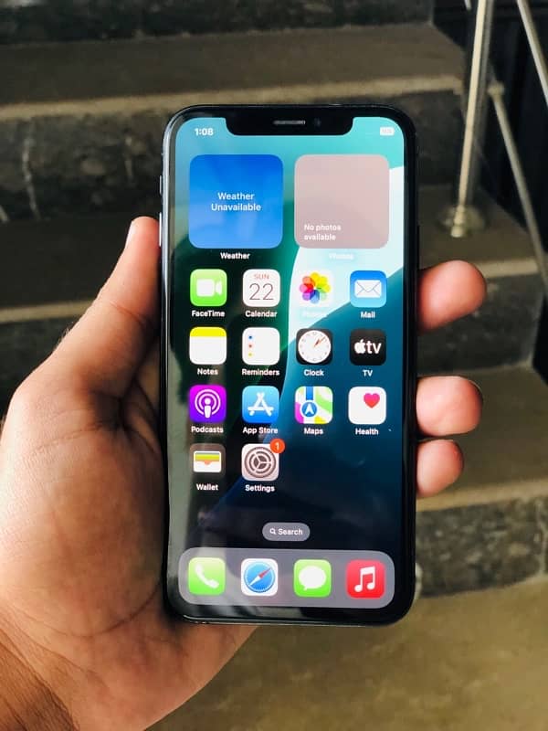 iPhone xs 4