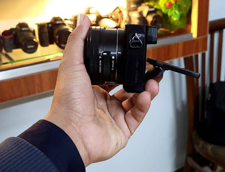 Sony a6000 (10/10) Mirrorless Camera 1