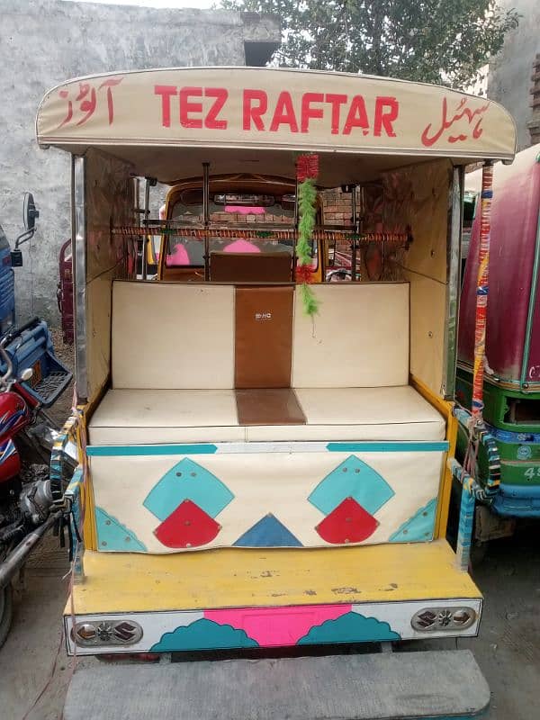 Auto Raksha 6 seater 3