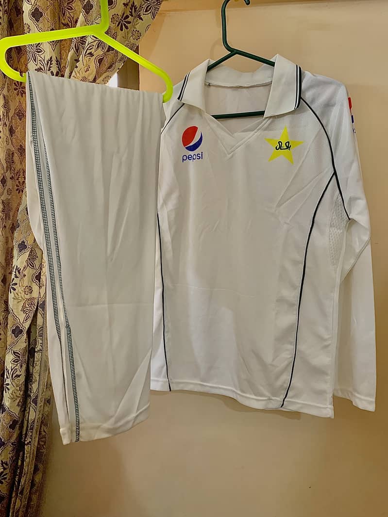 Cricket Uniform White 2