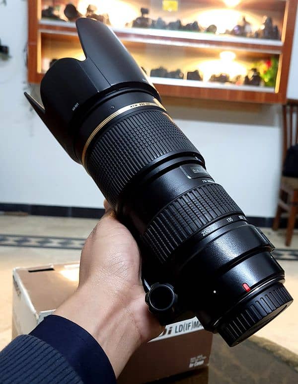 Canon Tamron 70-200mm f2.8 10/10 (full-frame/Crop body) 2