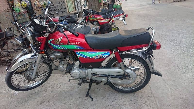 HONDA CD70 5