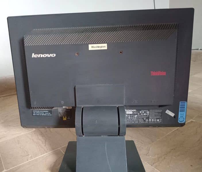 lenovo LCD Monitor 0