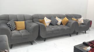 7 seater sofa set one month used