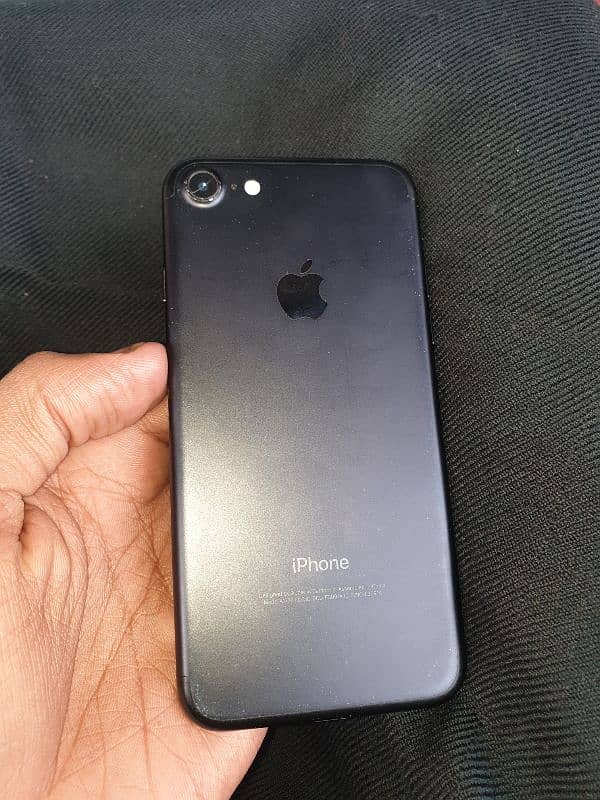 I phone 7 32gb Non-pta 5