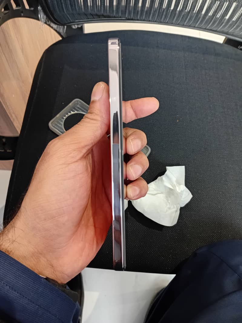 Oppo reno F12 5g 5