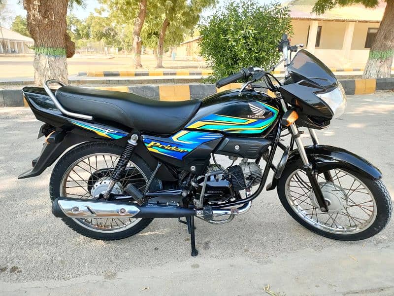 Honda Pridor 2023 Model 100cc Karachi Registration 1