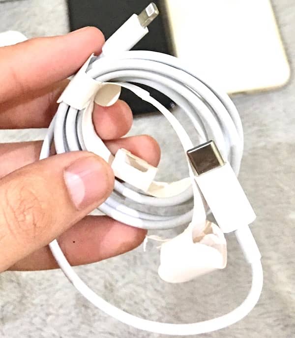 original iPhone charger with box 0