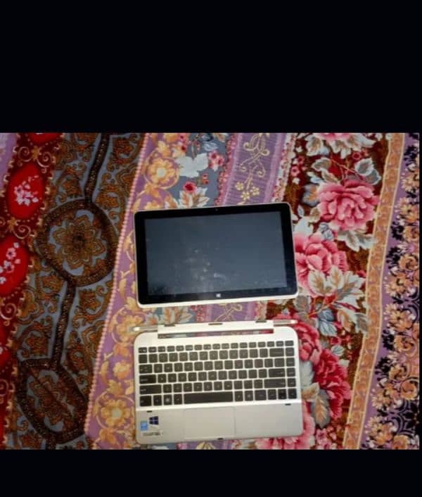 haier laptop with charger 4